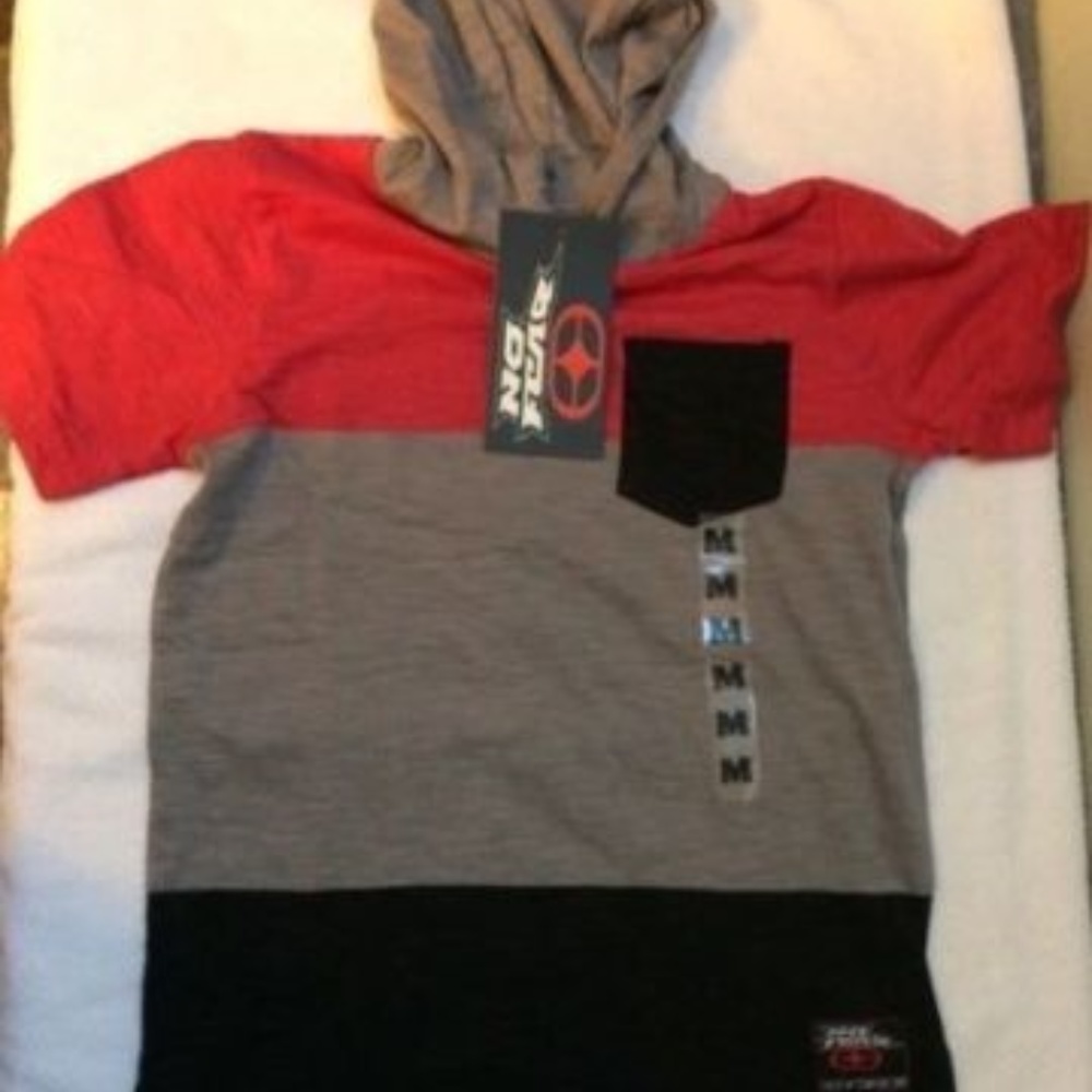 New No Fear Boys L Short Sleeved Hoody T-Shirt